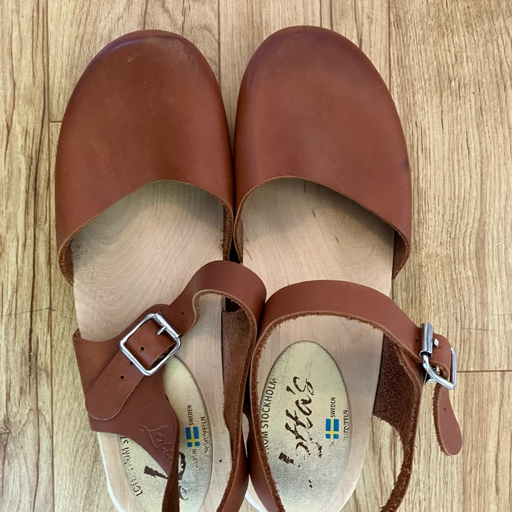 Lotta from Stockholm Brown Clogs in Low Wood Oiled Nubuck, size 40